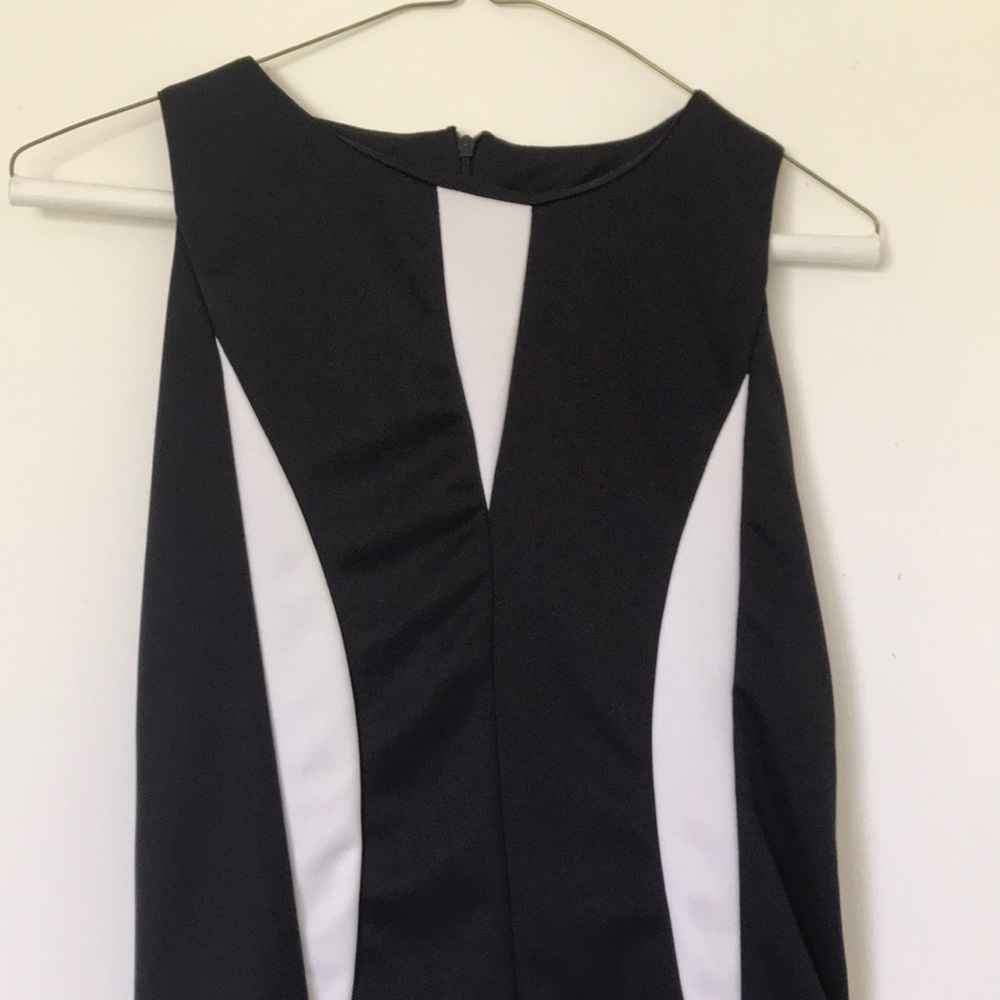 Black and White Mini Dress NWOT - Picture 2 of 5